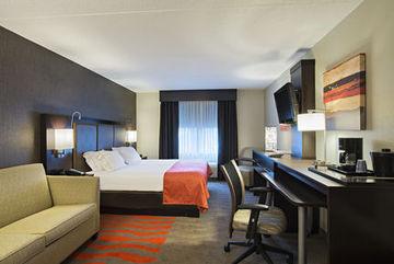 Hotel Express & Boston - By Ihg 3*