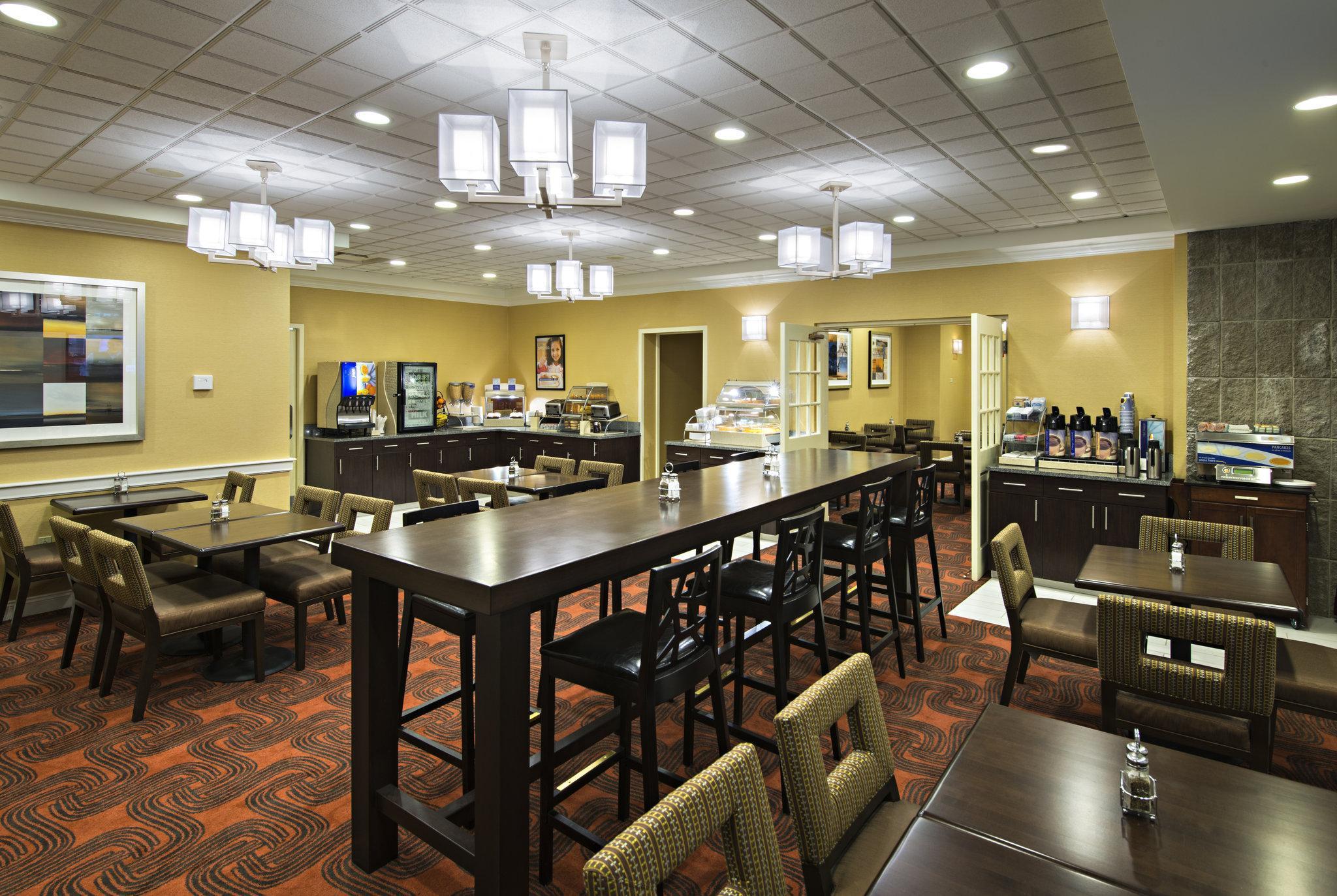 Express & Boston - By Ihg 3* Cambridge