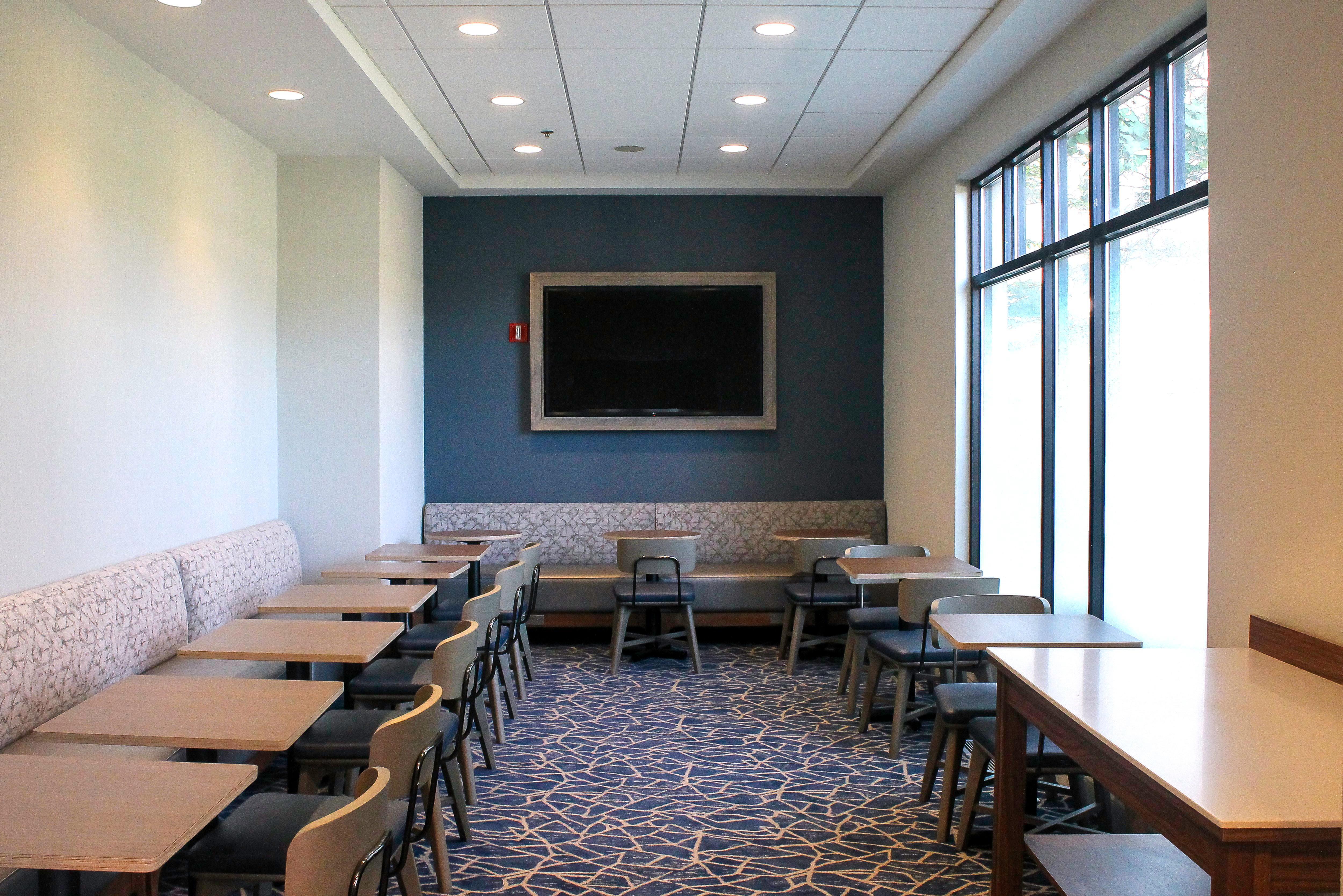 Express & Boston - By Ihg