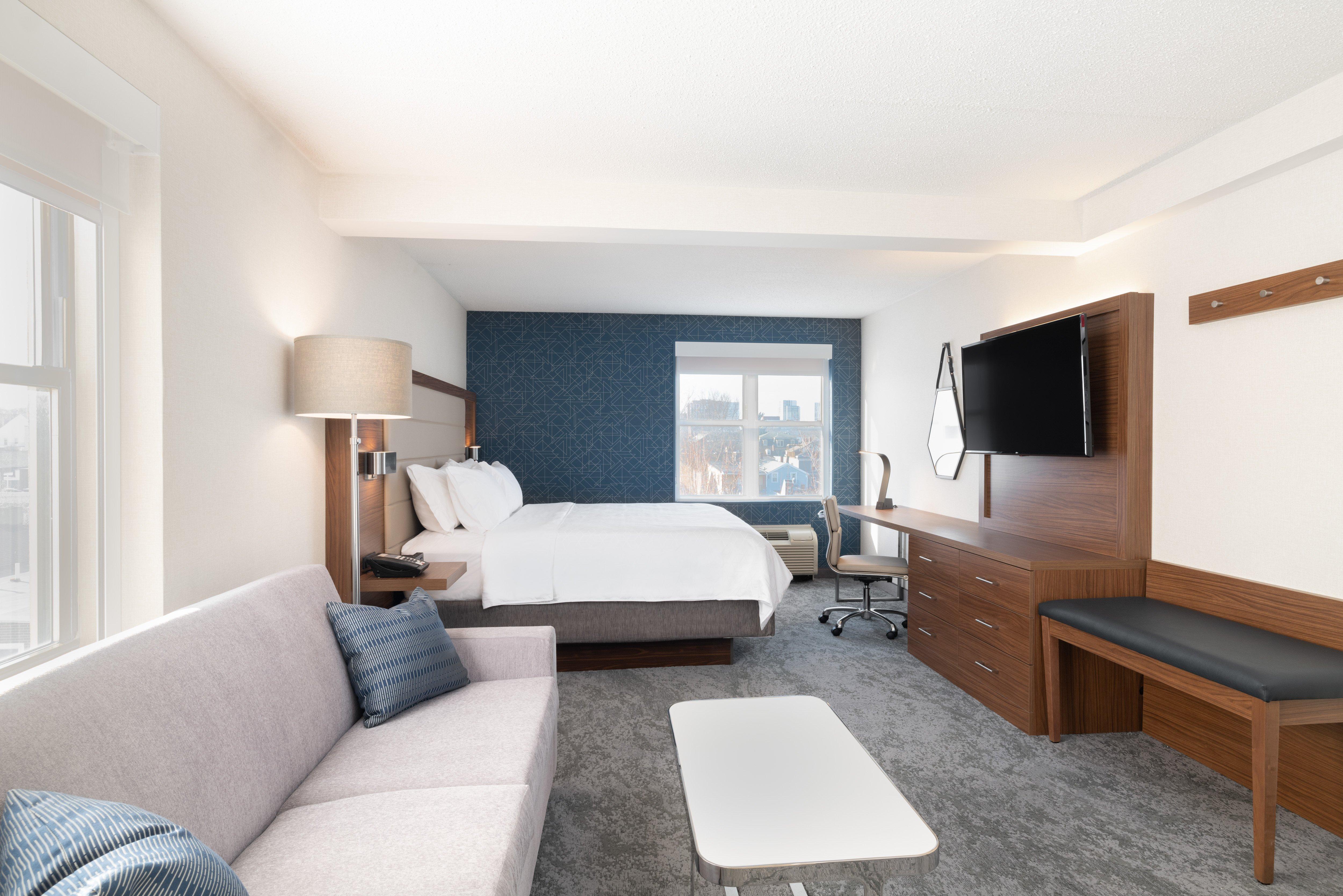 Express & Boston - By Ihg Hotel Cambridge