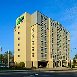 Holiday Inn Express & Suites Boston - Cambridge By Ihg