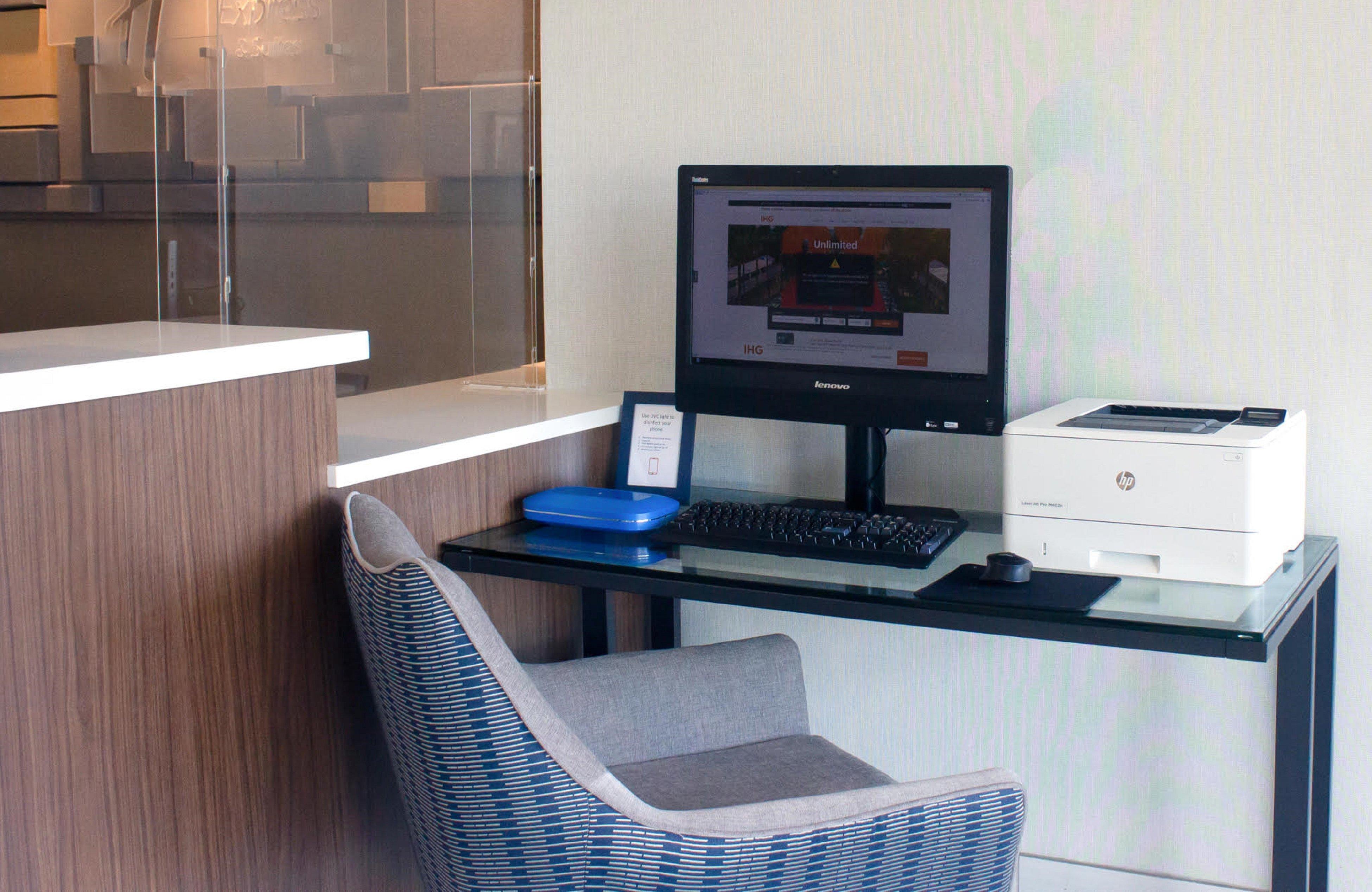 Hotel Express & Boston - By Ihg