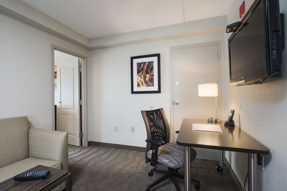 Hotel Express & Boston - By Ihg Cambridge